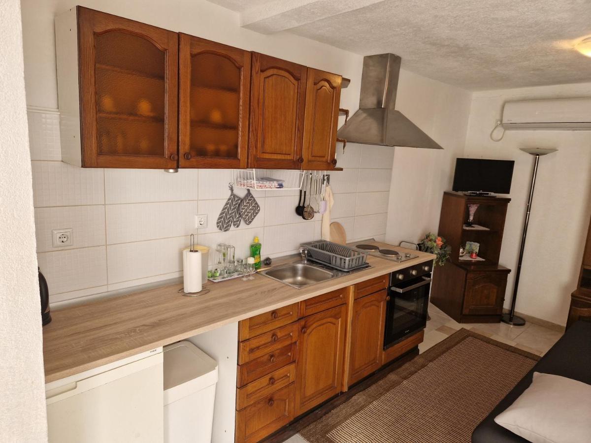 Apartmani Igercic Stinica Eksteriør billede